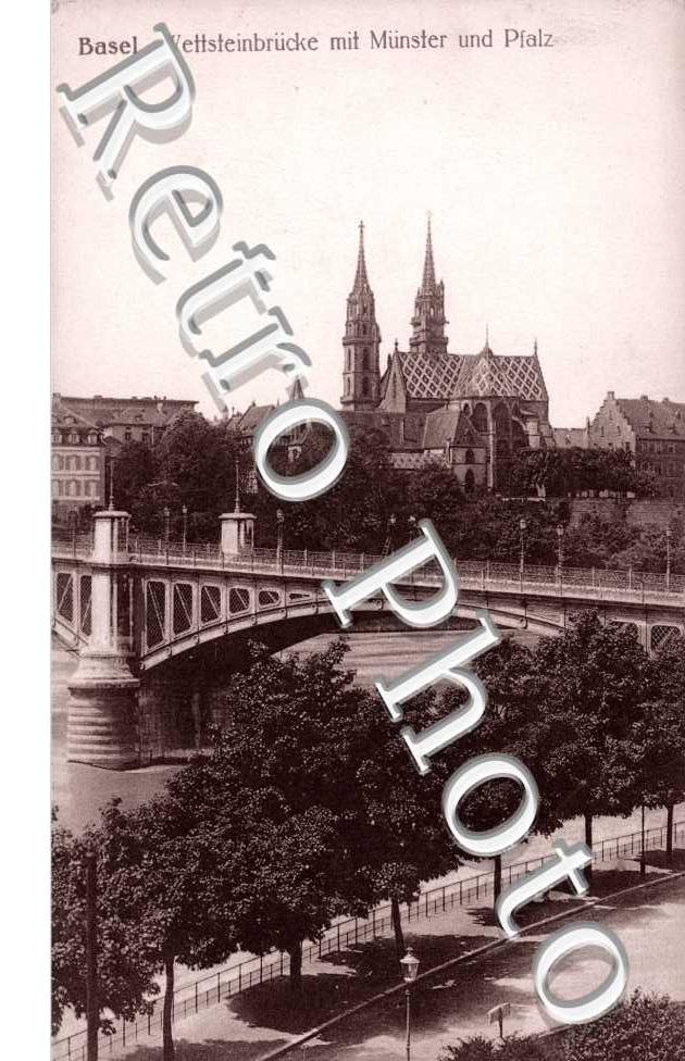 Wettsteinbrucke mit Munster und Platz. Wettsteinbrucke avec la cathedrale et la place