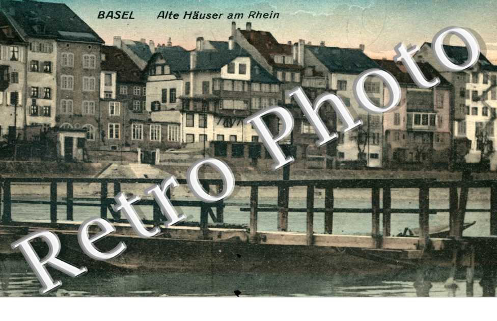 Alte Hauser am Rhein. Vieilles maisons au bord du Rhin