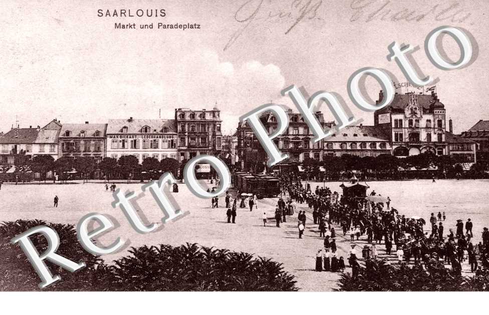 Markt und Paradeplatz