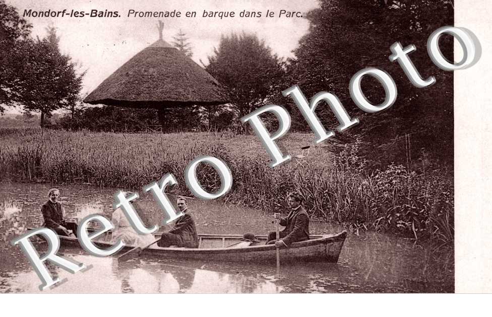 promenade en barque dans le parc