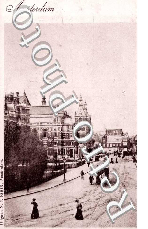 leidscheplein met stads schouwburg