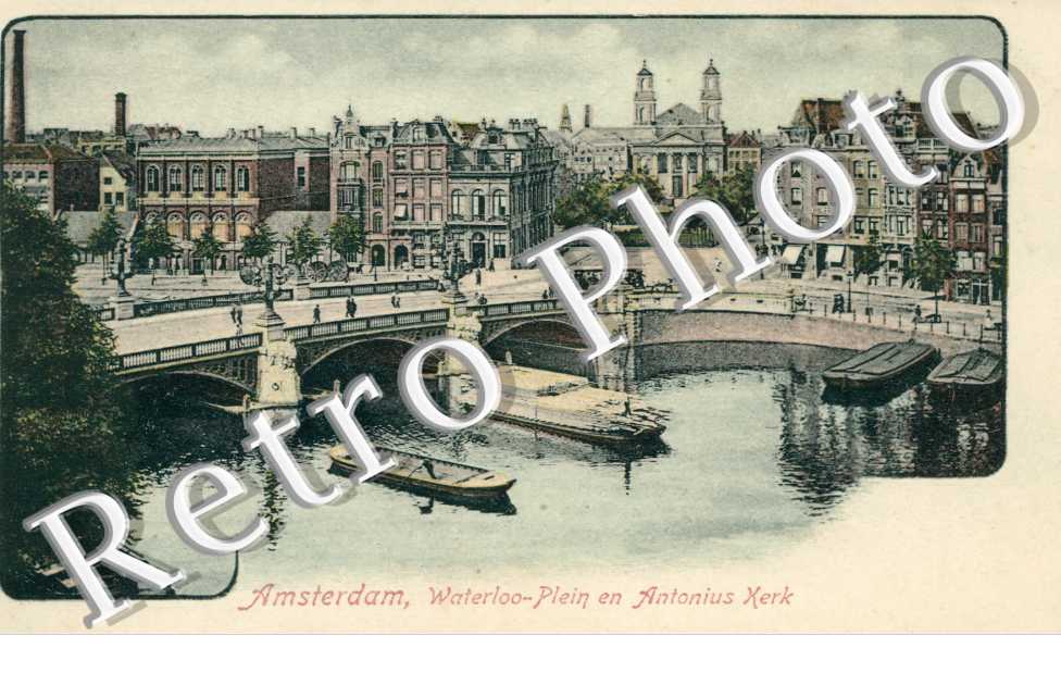 Waterloo-Plein en Antonius Xerk