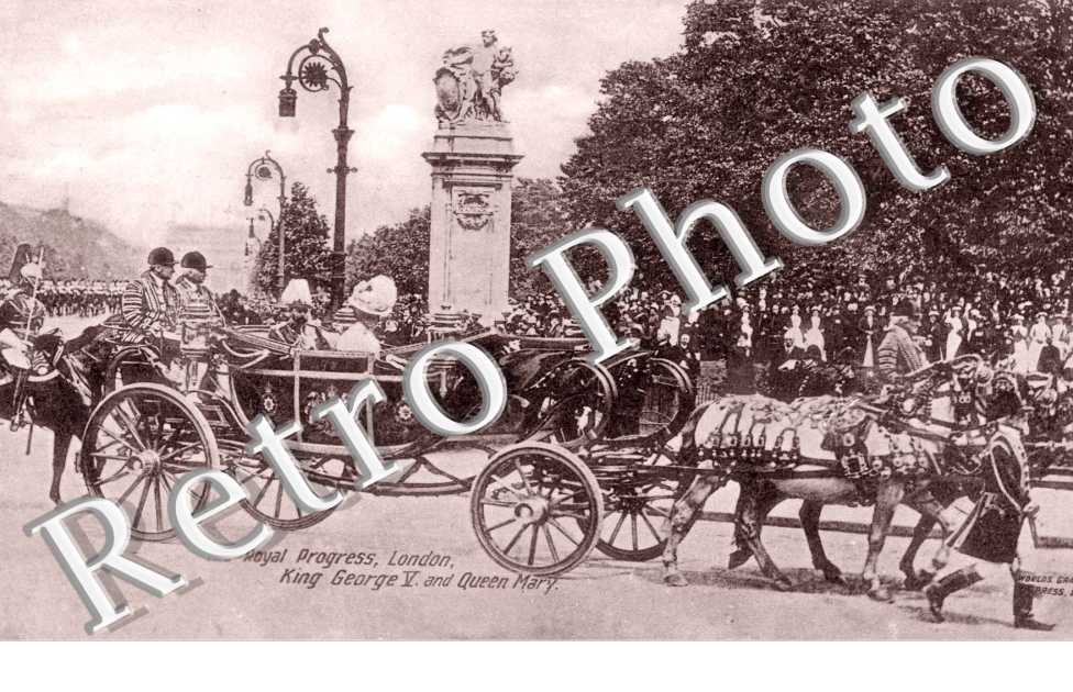 The Royal Progress King George V and Queen Mary