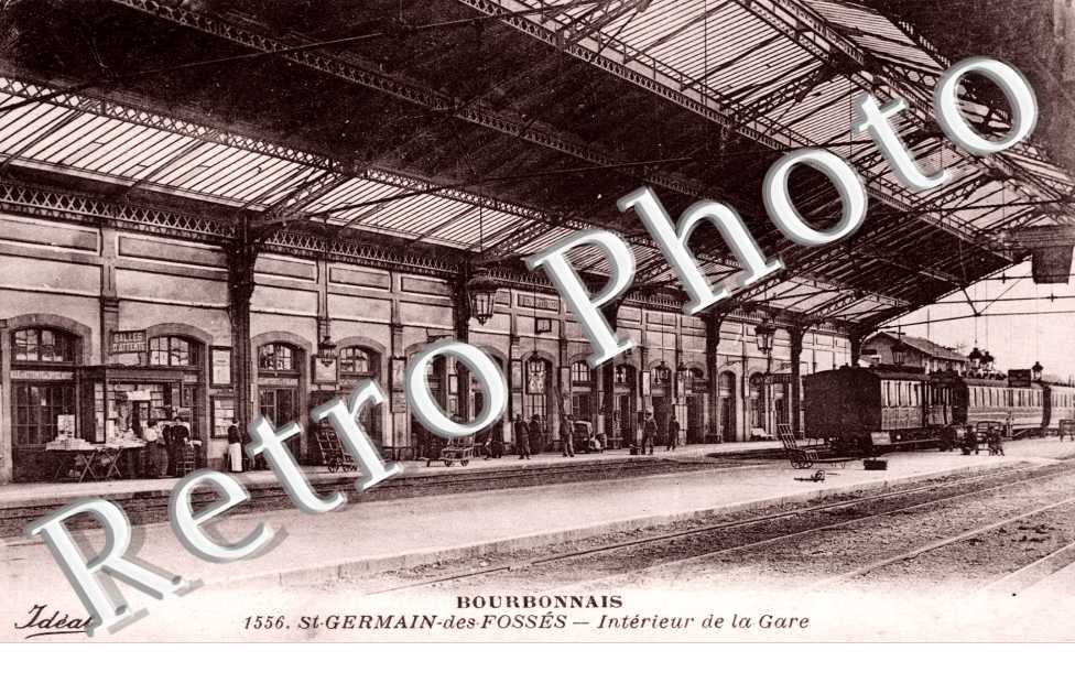 Interieur de la Gare