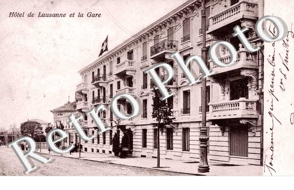 Hotel de Lausanne et la gare