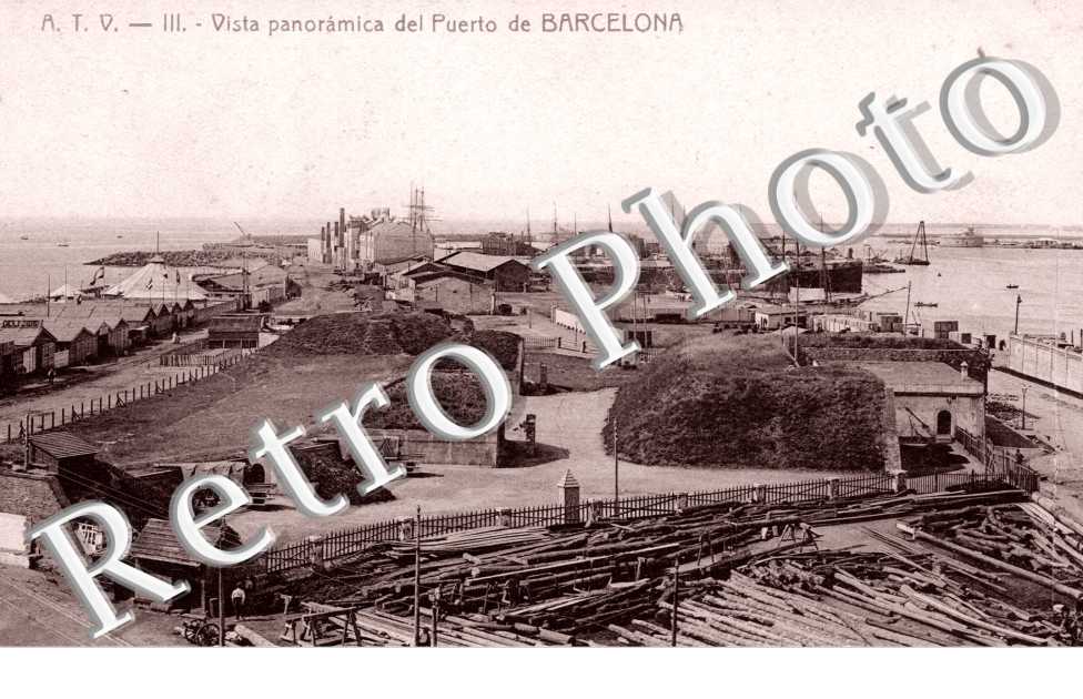 Vista Panoramica del Puerto de Barcelona