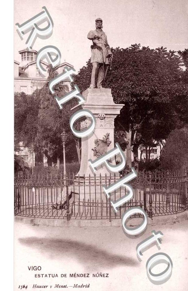 Estatua de Mendez Nunez