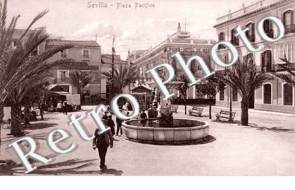 Plaza Pacifico