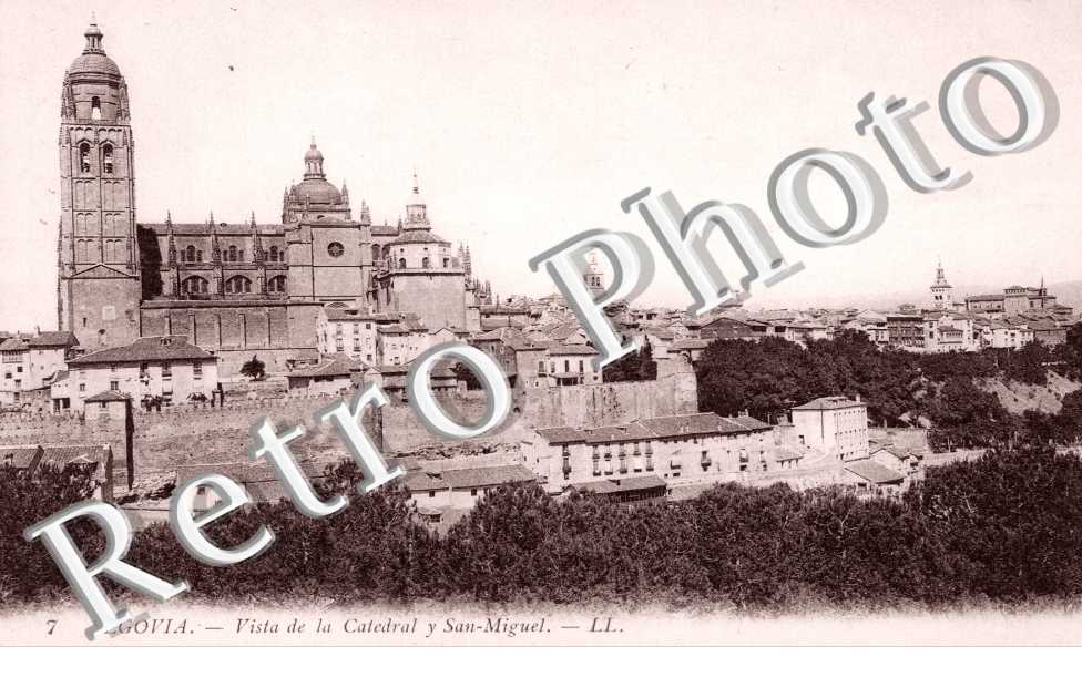 Vista de la Catedral y San Miguel