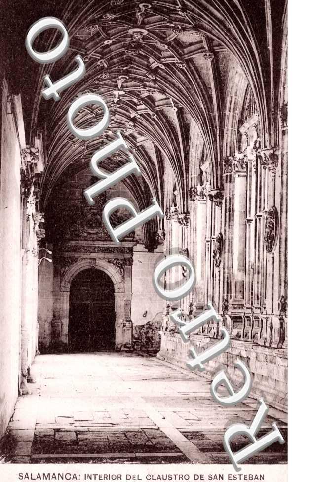 Interior del Claustro de san esteban
