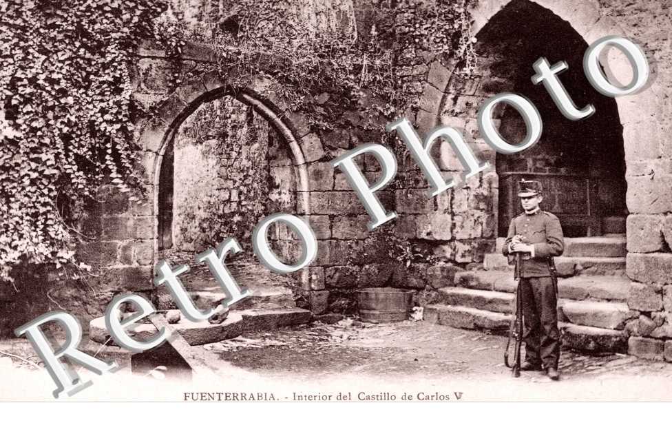 Interior del Castillo de Carlos V