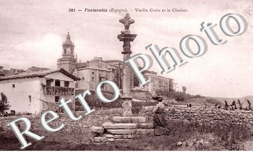 Vieille Croix et le Clocher