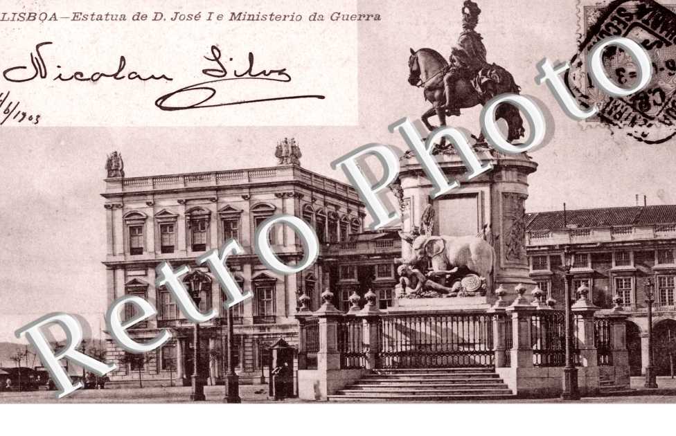 Estatua de D Jose I e Ministerio da Guerra