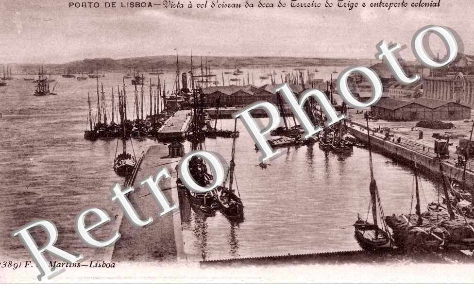 Porto, Doca do Terreiro do Trigo e entreposto colonial
