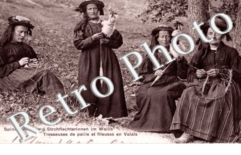Tresseuse de paille et fileuses en Valais