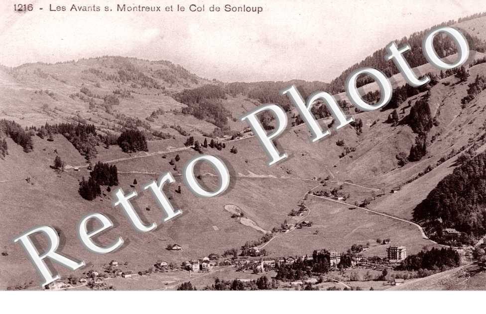 Les Avants et le col de Sonloup