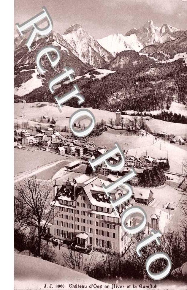 le Chalet d&#039;Oex en hiver et la Gumfluh