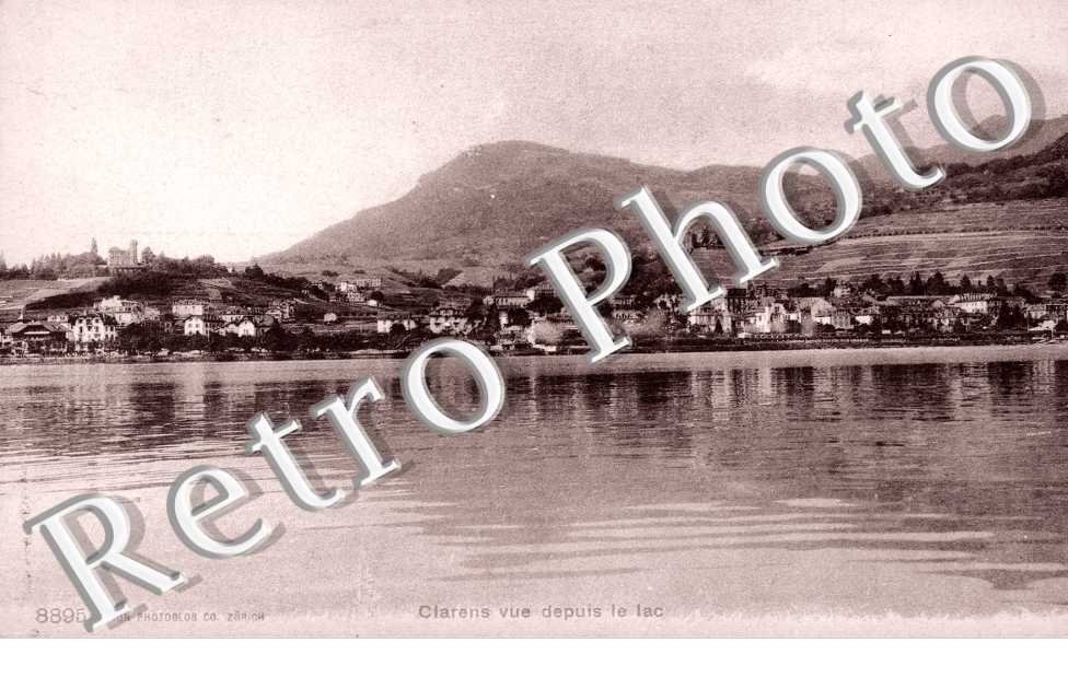 Vue depuis le lac
