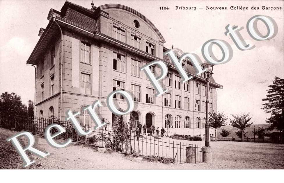 Nouveau College des Garcons