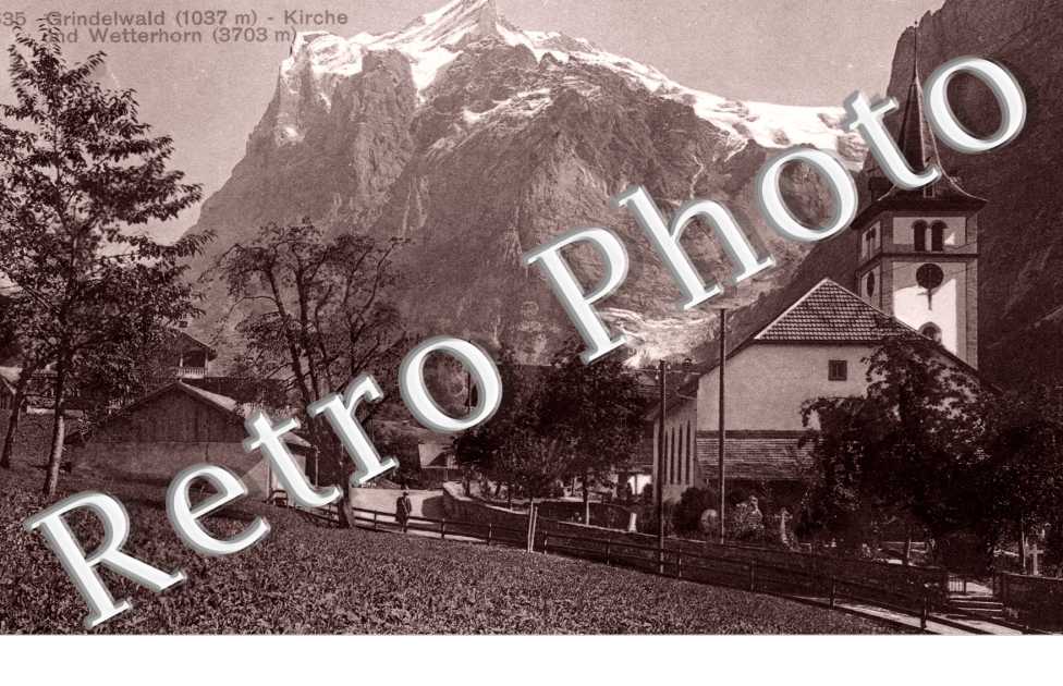 Die Kirche und Wetterhorn