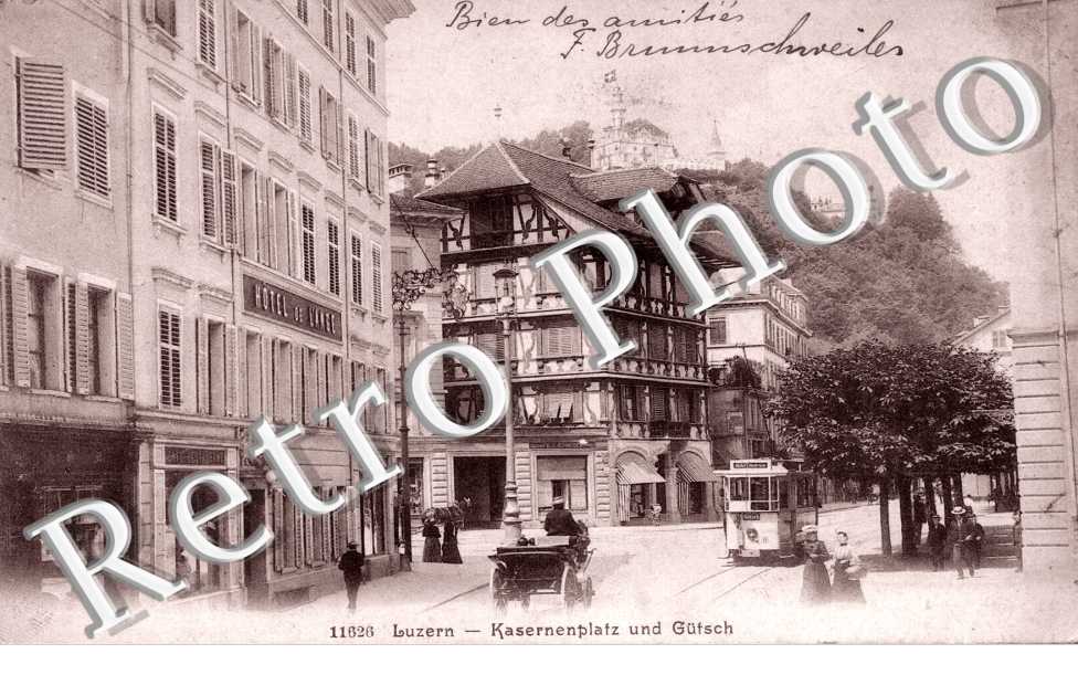 Kasernenplatz und Glutsch