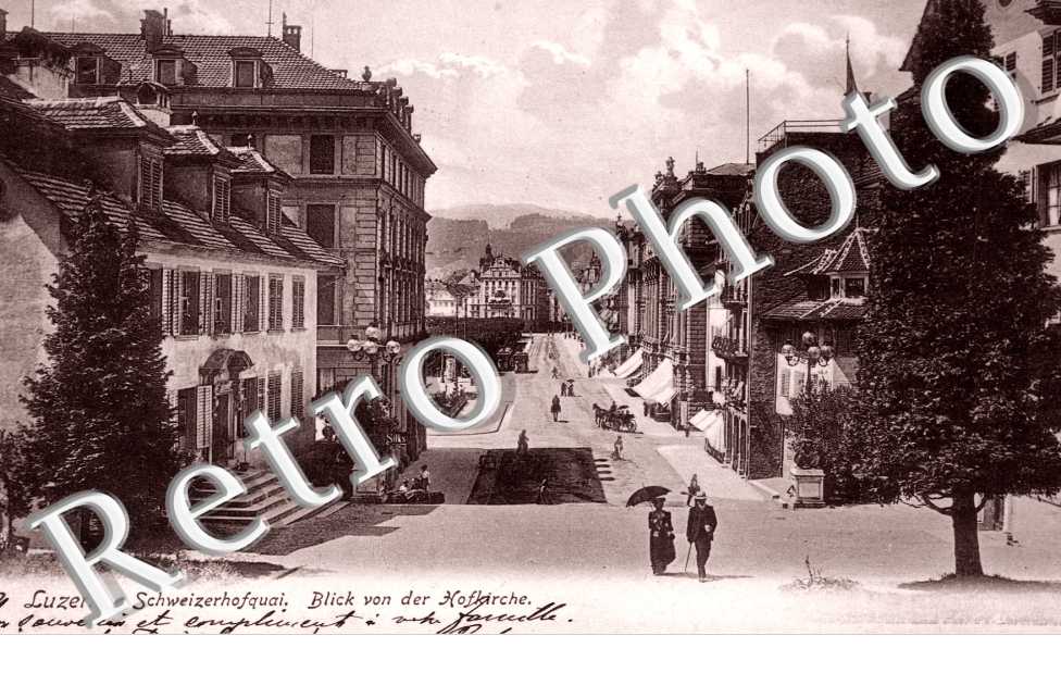 Schweizerhofquai. Blick von der Hofkirche