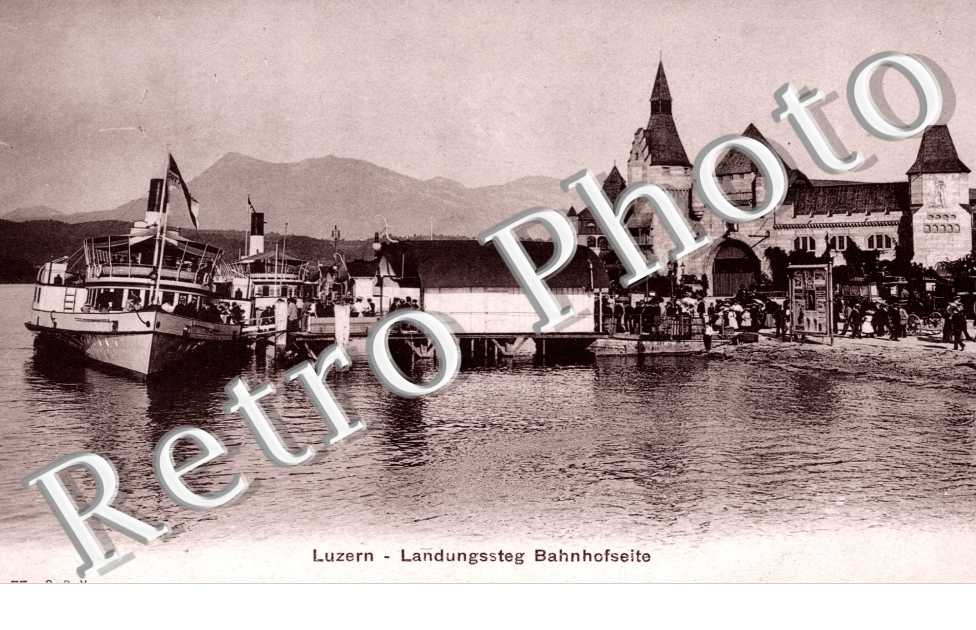 Landungssteg Bahnhofseite. Cote de la jetee