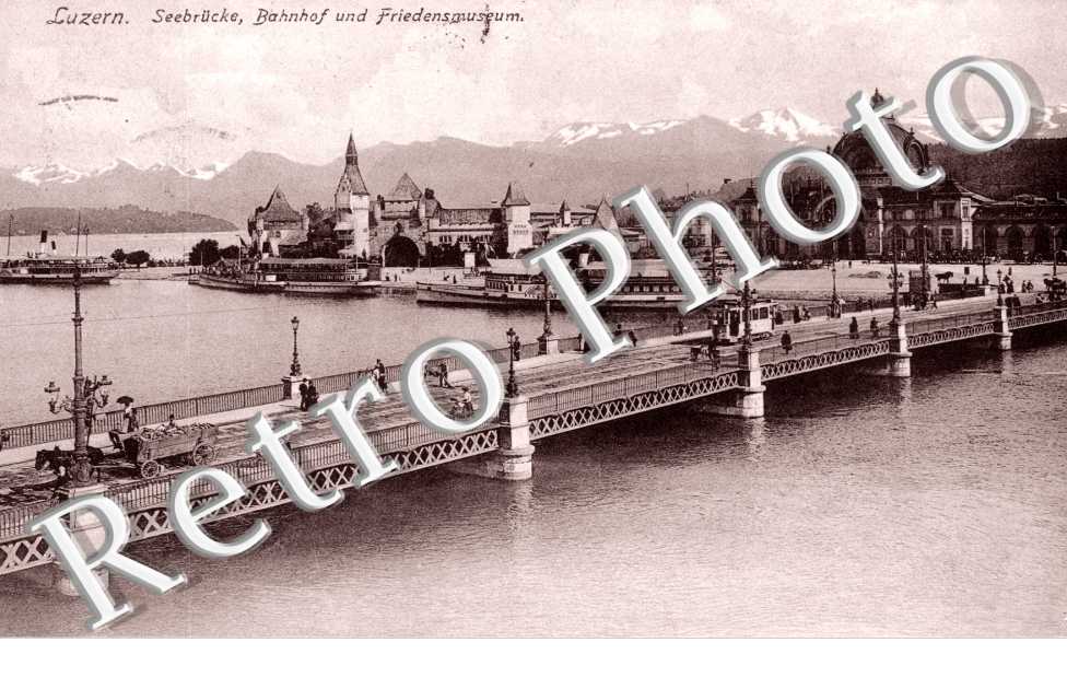 Seebrucke, Bahnhof und Friedensmuseum