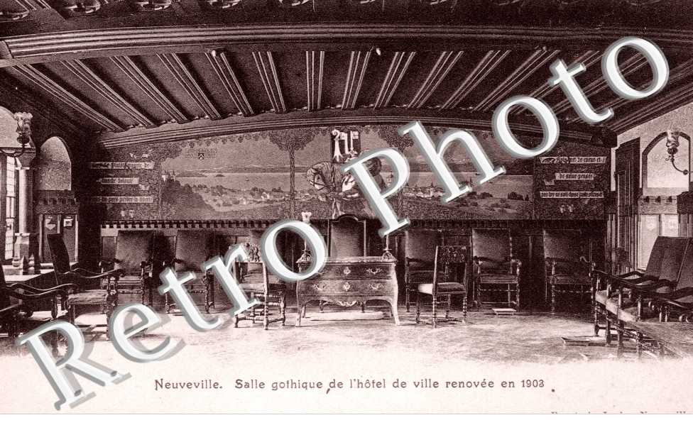 Salle gothique de l&#039;hotel de ville renovee en 1903