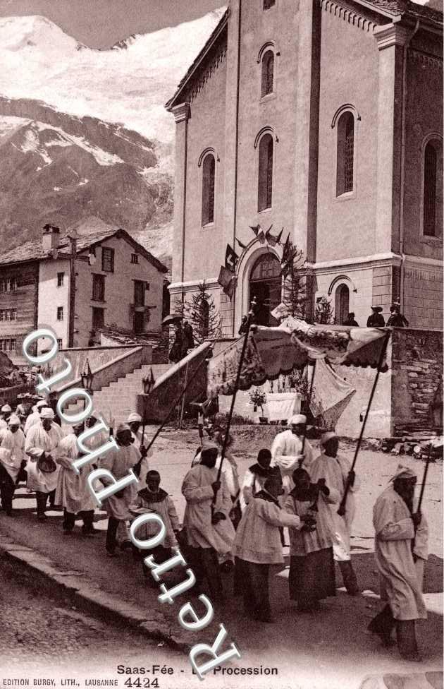  la procession