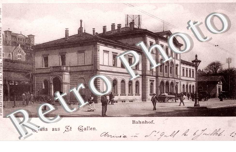 Bahnhof. La gare