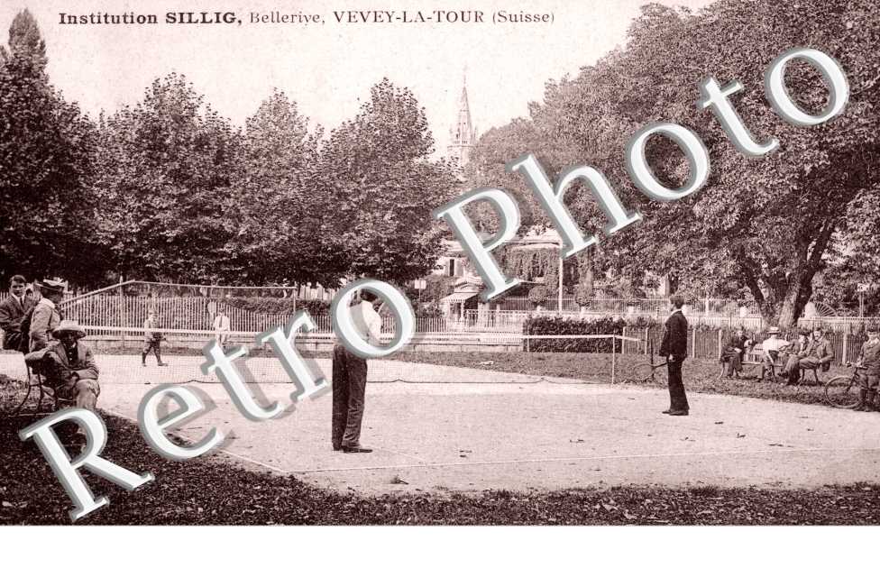 Institution Sillig, Vevey-la-Tour - Partie de tennis
