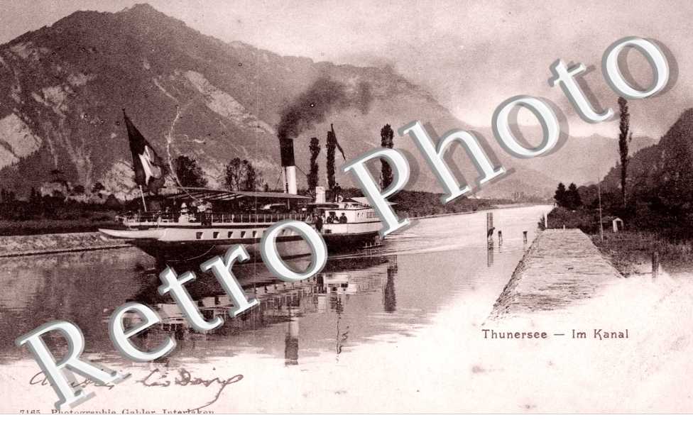 Thunersee - Im Kanal. Lac de Thoune - Au canal