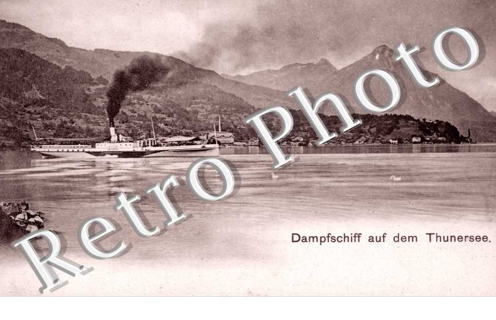 Dampfschiff auf dem Thunersee. Bateau a vapeur sur le lac de Thoune