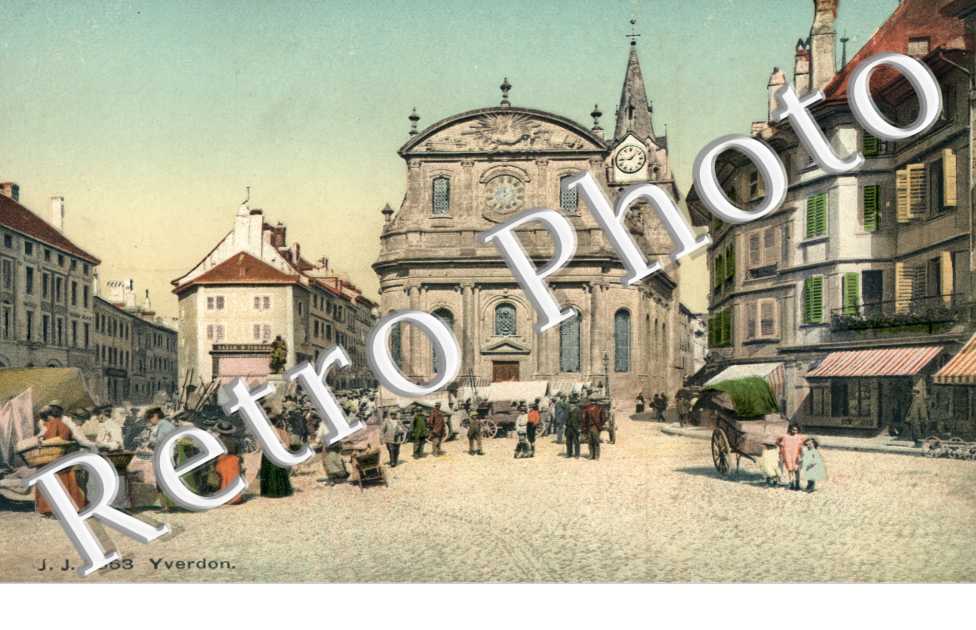Place, eglise. Place Pestalozzi