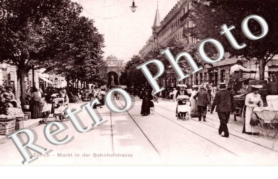 Markt in der Bahnhofstrasse. Marche