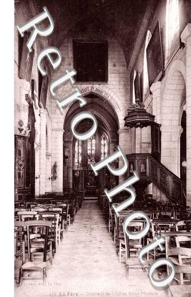interieur de l&#039;Eglise Saint Montain