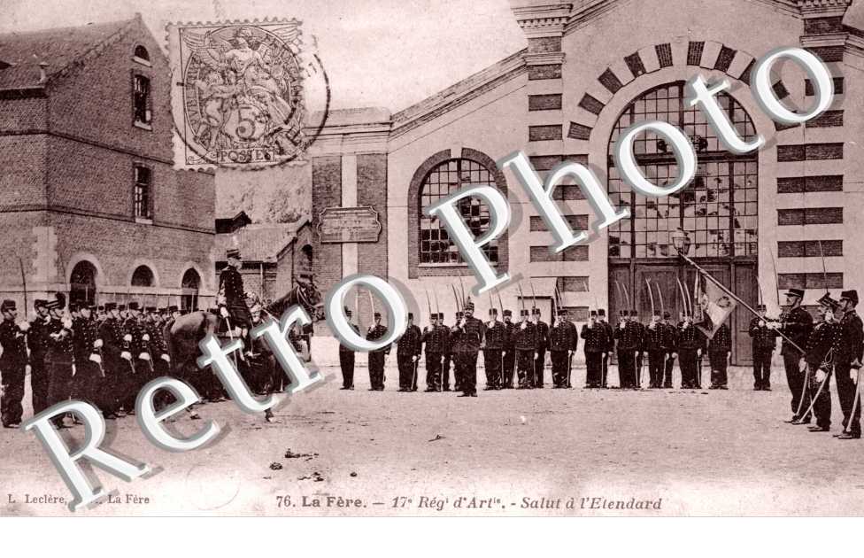 18eme Regiment d&#039;Artillerie, Salut a l&#039;Etendard