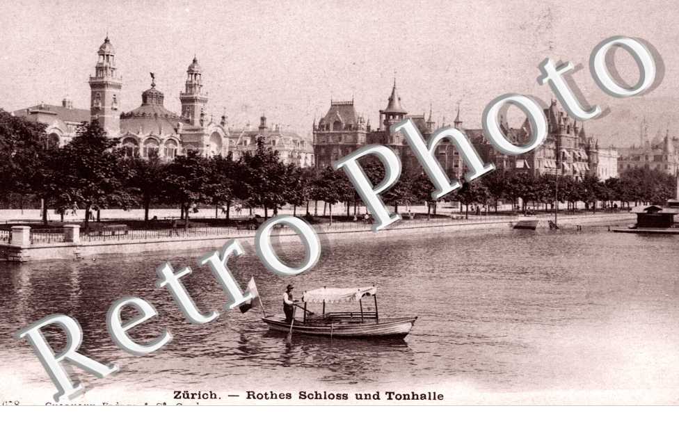 Rothes Schloss und Tonhalle. Chateau Rouge et Tonhalle