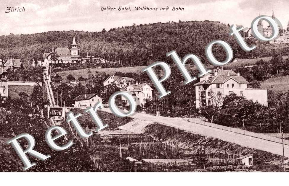 Dolder Hotel. Waldhaus und Bahn. Hotel et Train