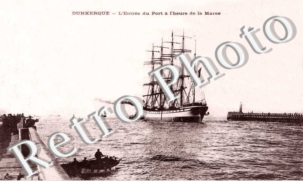 l&#039;entree du port a l&#039;heure de la maree