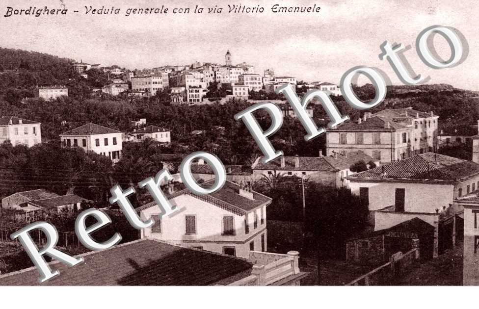 Veduta generale con la via Vittorio Emanuele