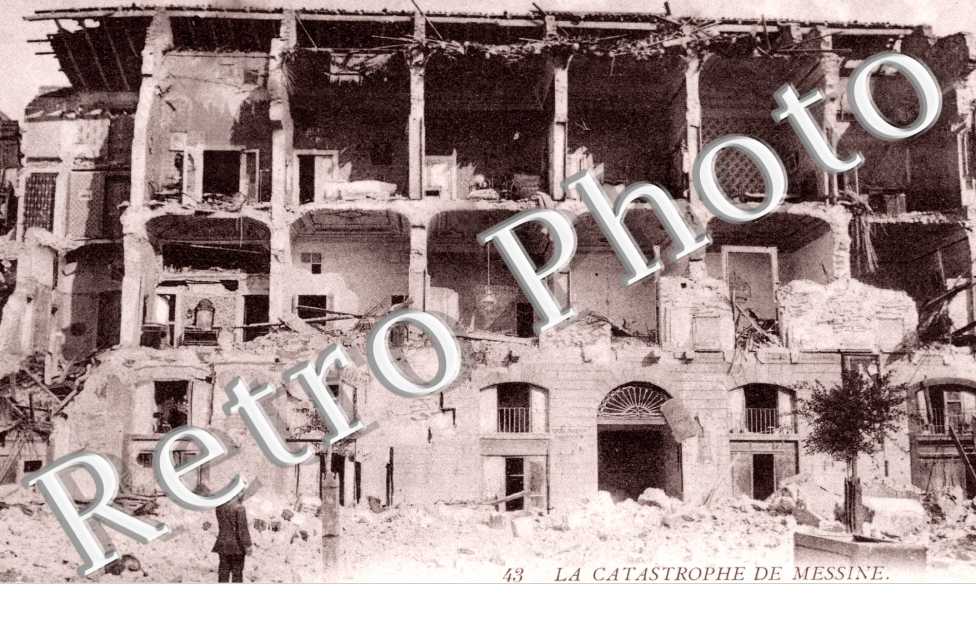 La catastrophe de Messine - Une maison coupee en deux - place nationale