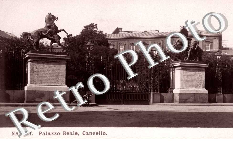 palazzo Reale, Cancello