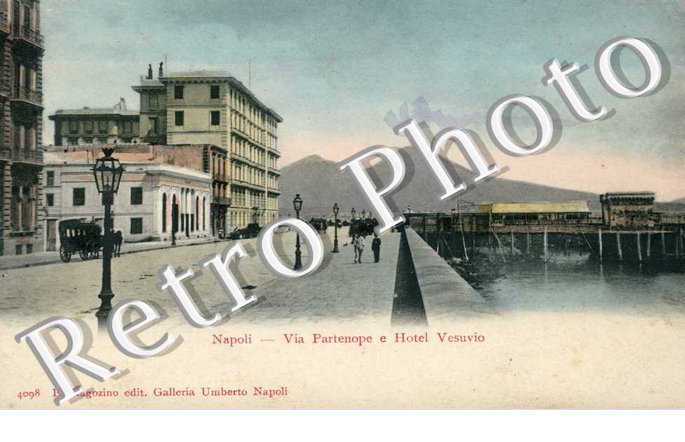 Via Partenope e Hotel Vesuvio