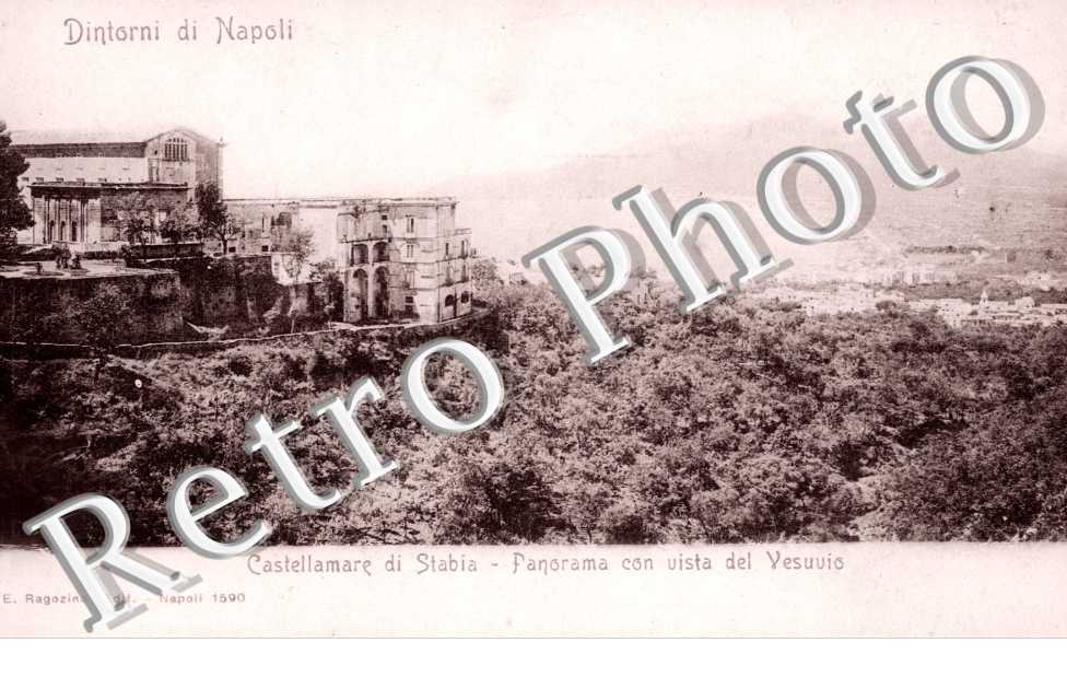Castellamare di Stabia, panorama con vista del vesuvio