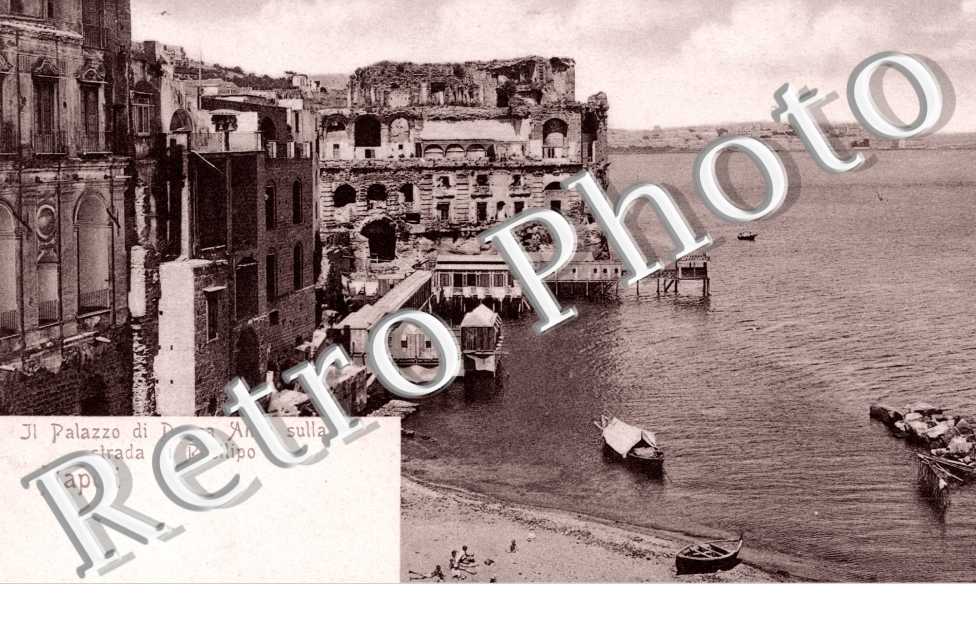 Il Palazzo di Donna Anna sulla strada di posilipo