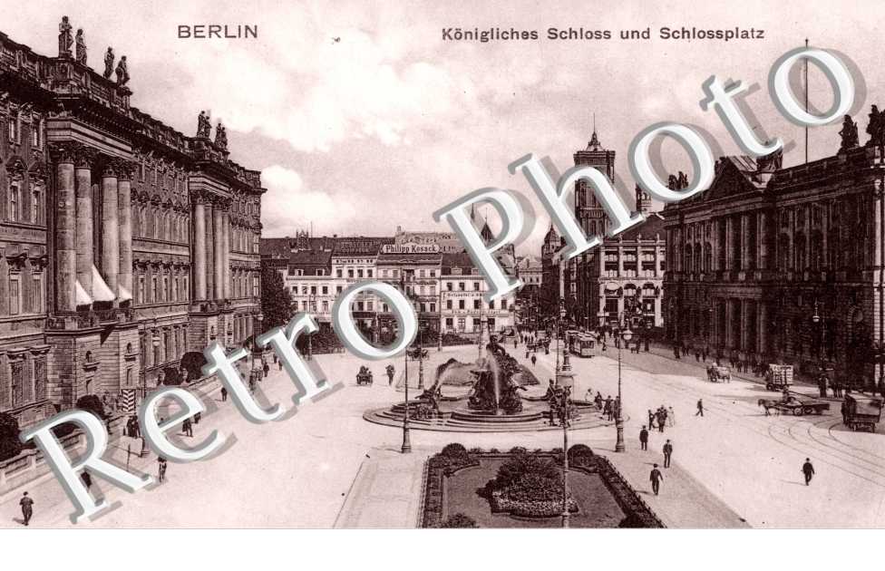 Konigliches Scholoss und Schlossplatz