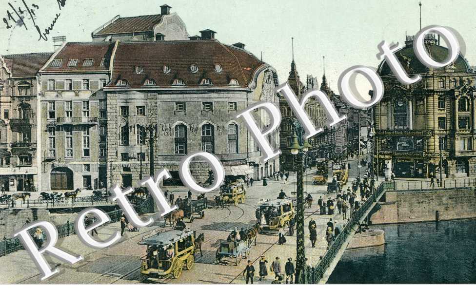Weidendammer Brucke und Komische Oper