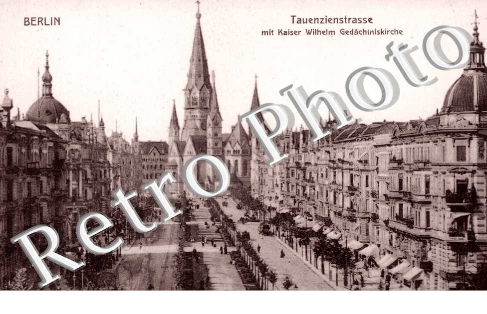 Mit Kaiser Wilhelm Gedachtniskirche